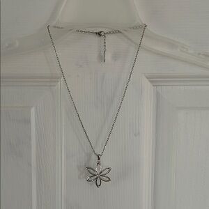 Guess Silver Floral Outline Pendant Necklace